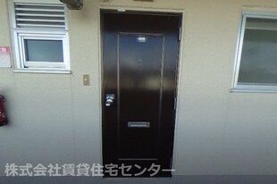 中村マンションの物件外観写真